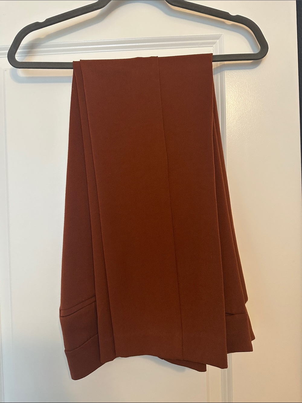 Ann Taylor women’s Dress Pants in Deep Rust - Picture 6 of 6